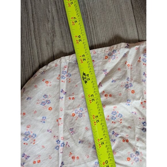 Talbots Petite Womens Floral Button-Down Shirt XLP Cream Multicolor Flowers - Picture 6 of 6